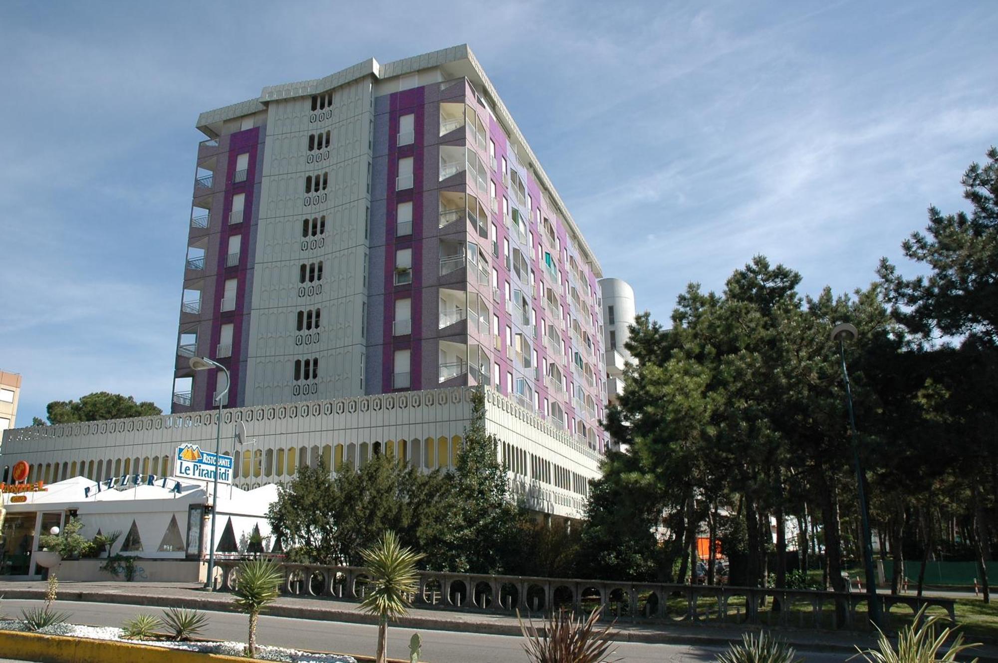 Residence Millefiori Lignano Sabbiadoro Exterior foto